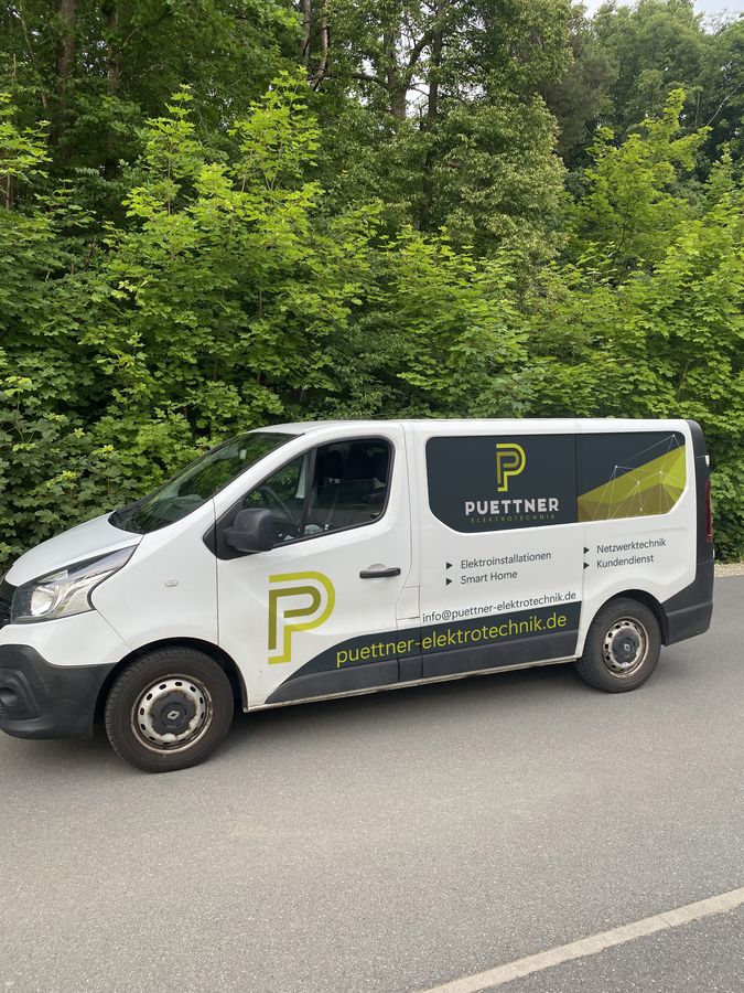 Püttner Elektrotechnik — Fahrzeugbeschriftung